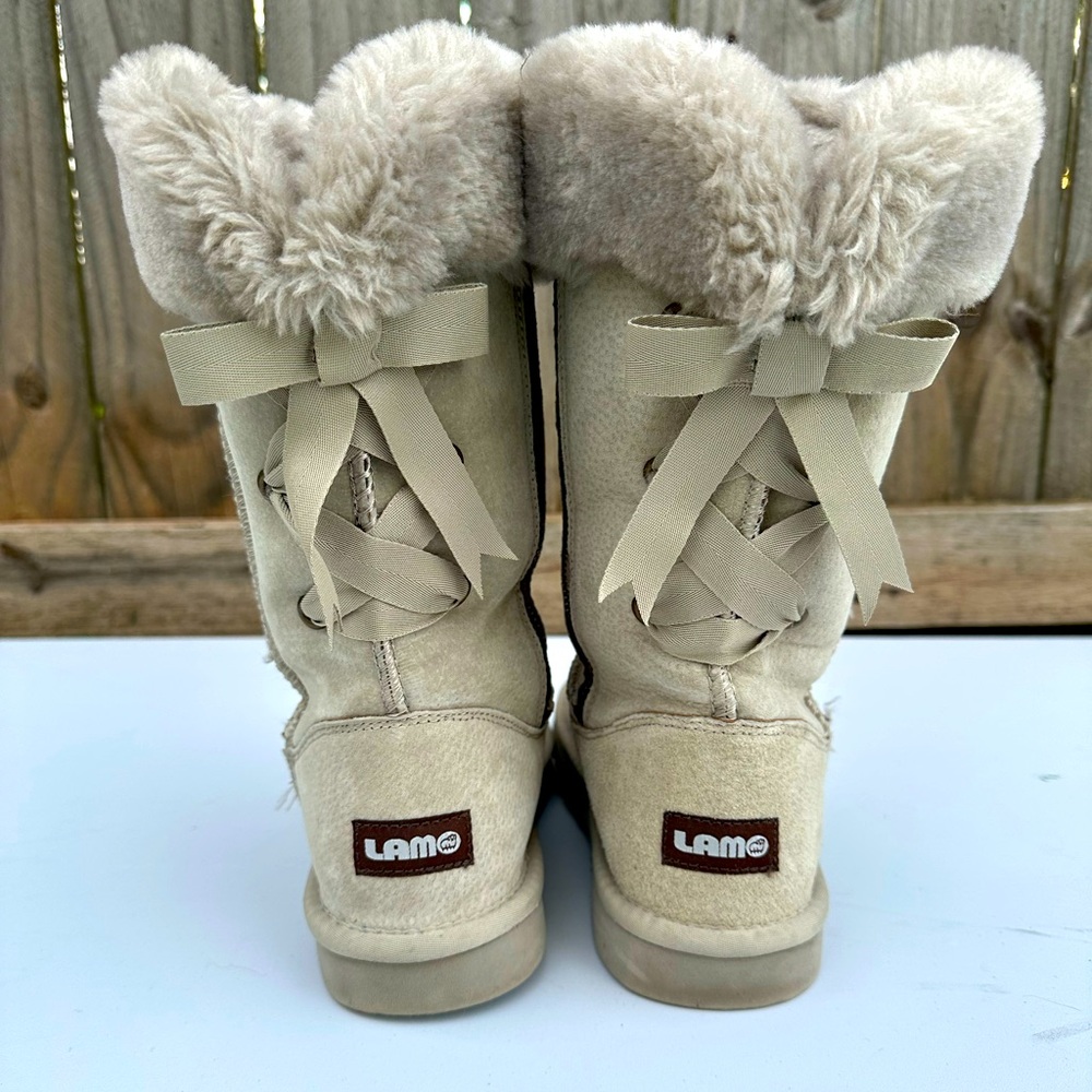 Lamo Cream Suede Fur-Lined Boots with Bows Size 7